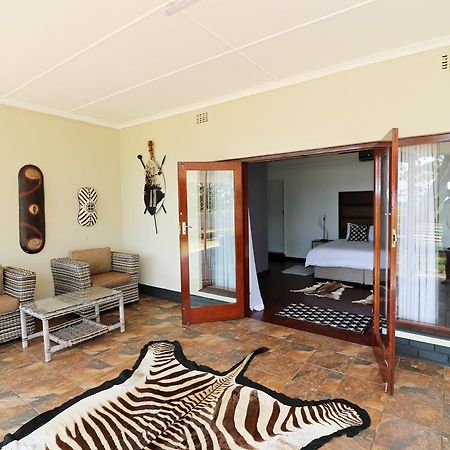 Msitu Kwetu Lodge & Safaris 赫卢赫卢韦 外观 照片