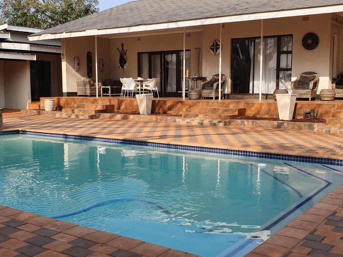 Msitu Kwetu Lodge & Safaris 赫卢赫卢韦 外观 照片